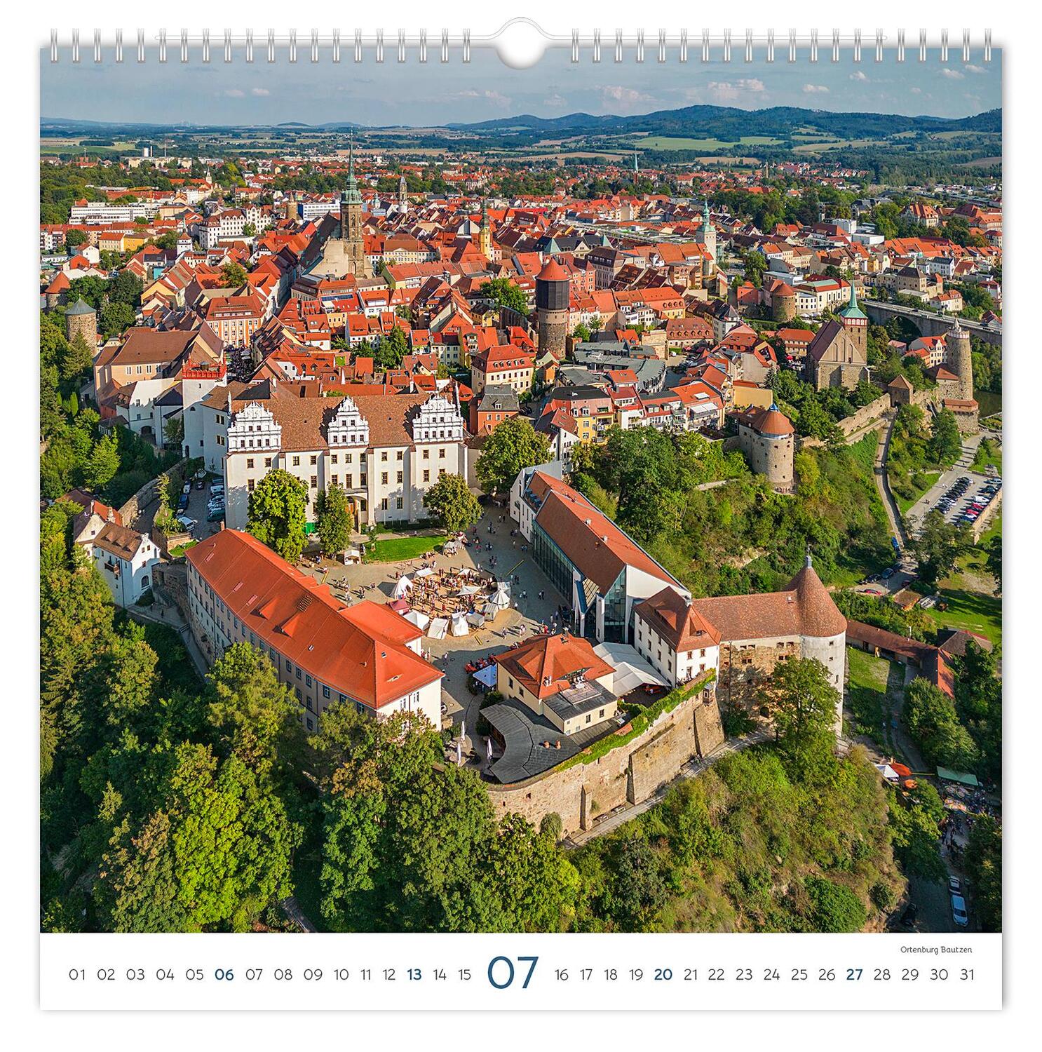 Bild: 9783910680654 | Kalender Burgen und Schlösser Sachsen 2025 | Peter Schubert | Kalender