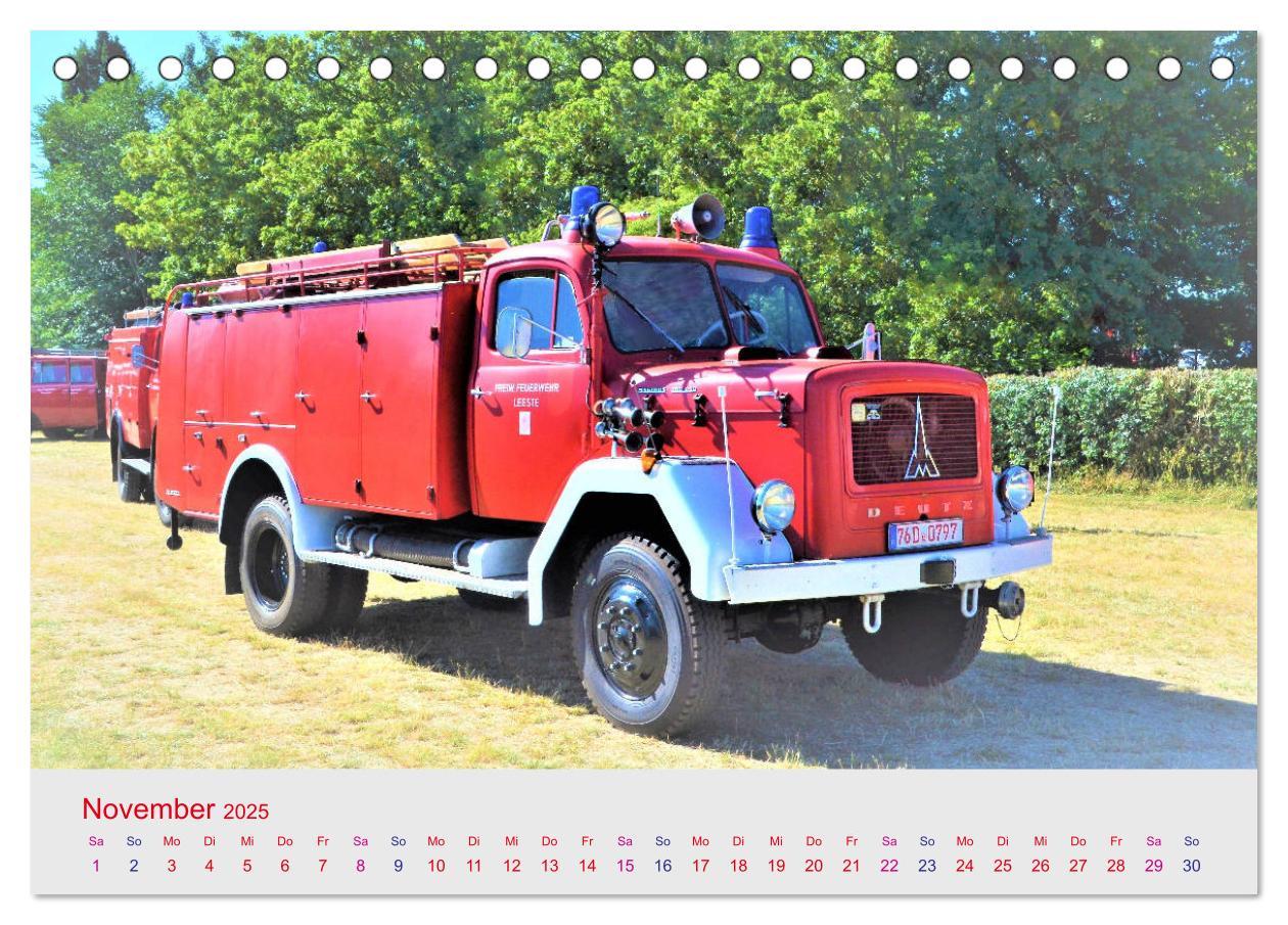 Bild: 9783435212231 | Oldtimer-FEUERWEHR (Tischkalender 2025 DIN A5 quer), CALVENDO...