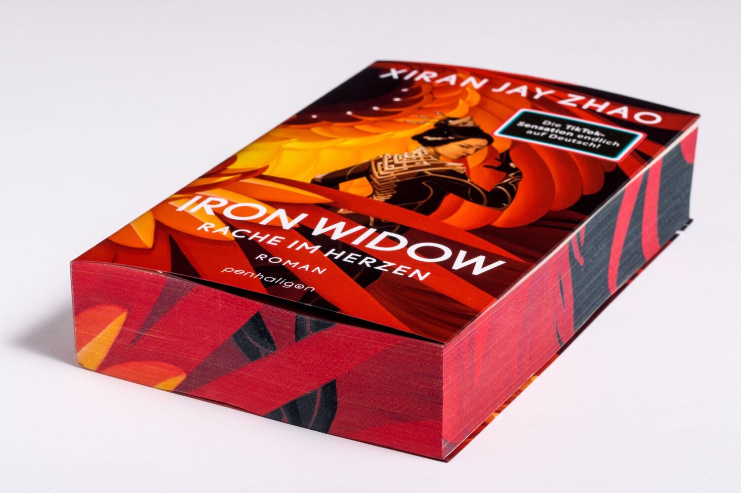 Bild: 9783764532888 | Iron Widow - Rache im Herzen | Xiran Jay Zhao | Taschenbuch | 544 S.