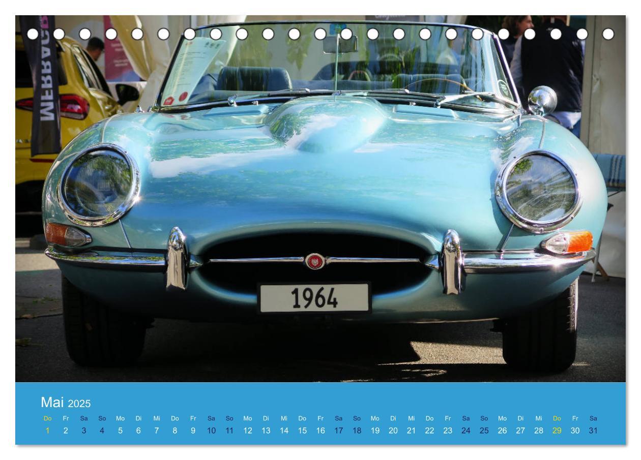 Bild: 9783435134243 | Jaguar E-Type Memorial (Tischkalender 2025 DIN A5 quer), CALVENDO...