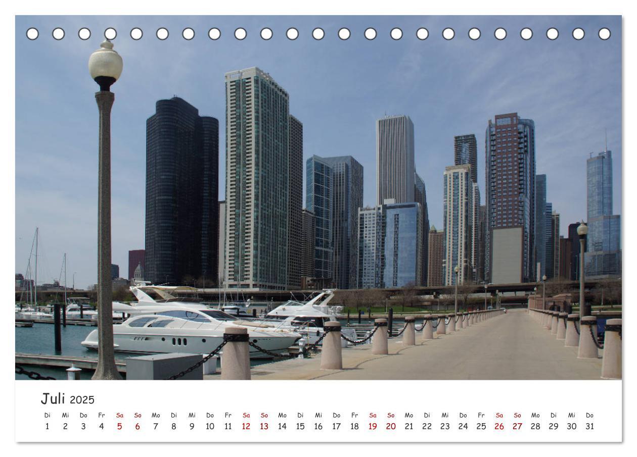 Bild: 9783435275151 | beeindruckendes Chicago (Tischkalender 2025 DIN A5 quer), CALVENDO...