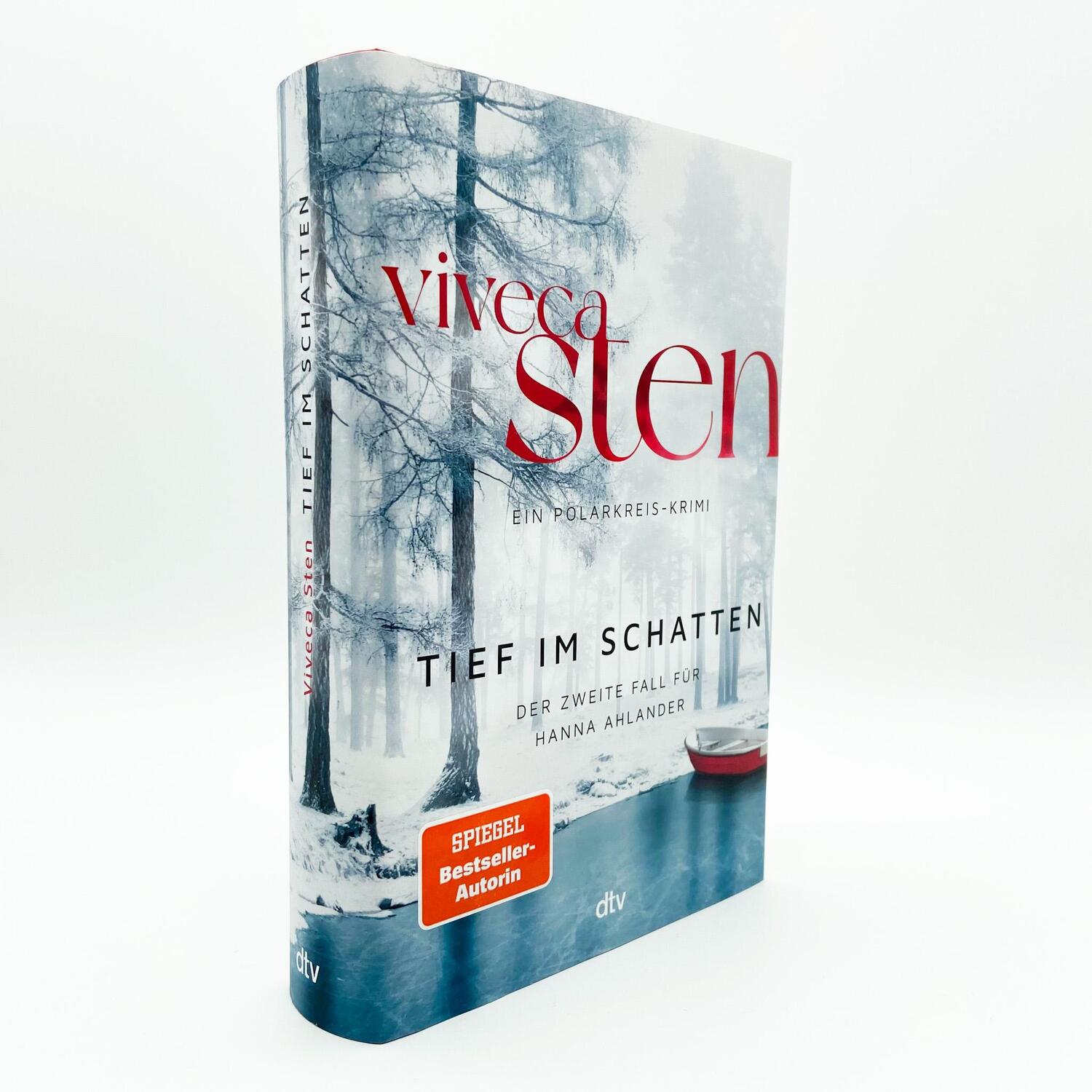 Bild: 9783423283656 | Tief im Schatten | Viveca Sten | Buch | Ein Polarkreis-Krimi | 499 S.