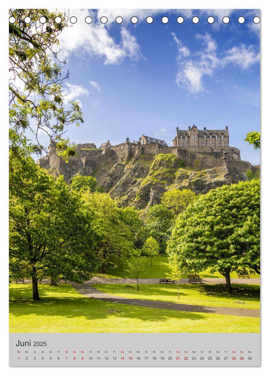 Bild: 9783435899890 | EDINBURGH Historisches Stadtherz (Tischkalender 2025 DIN A5 hoch),...