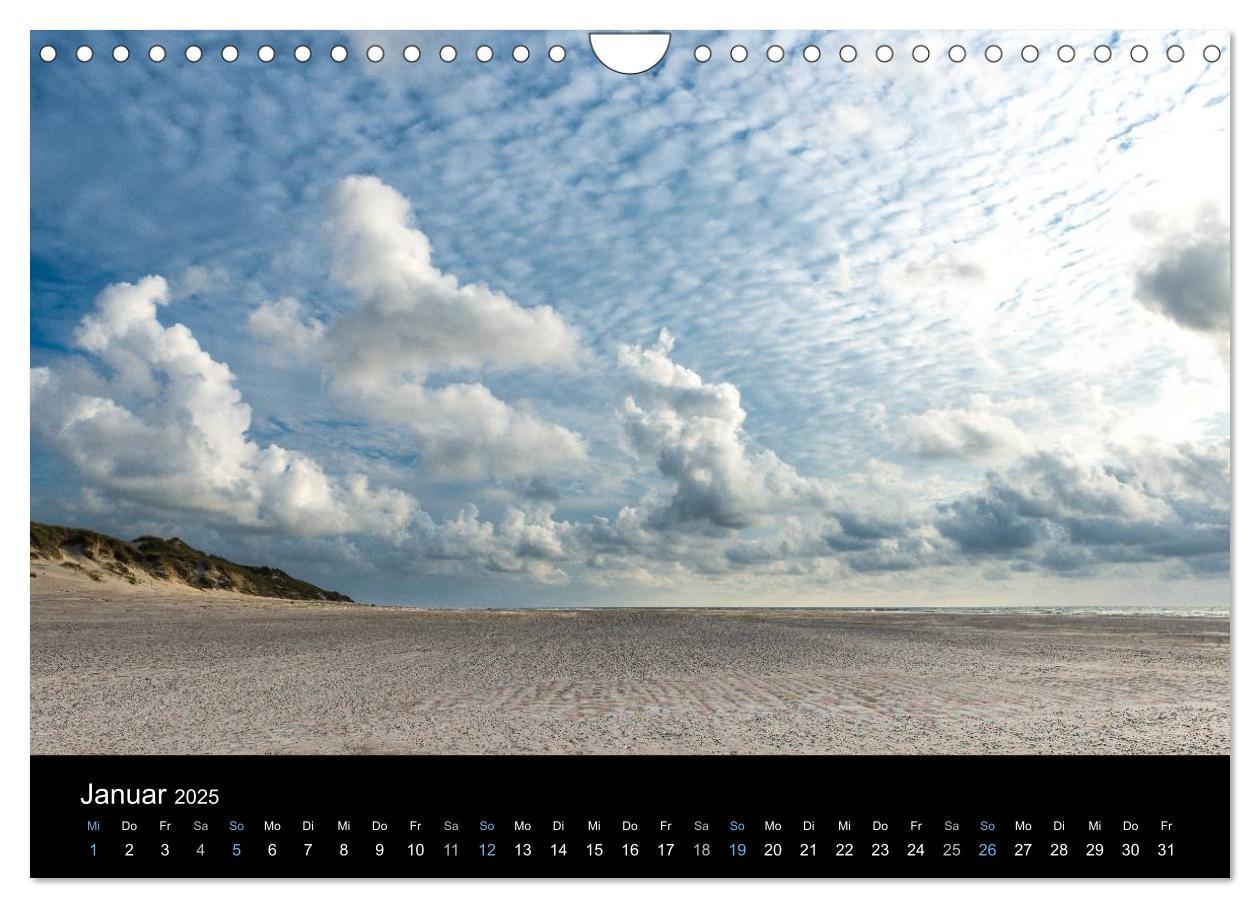 Bild: 9783435519996 | Wolken über Dänemark (Wandkalender 2025 DIN A4 quer), CALVENDO...