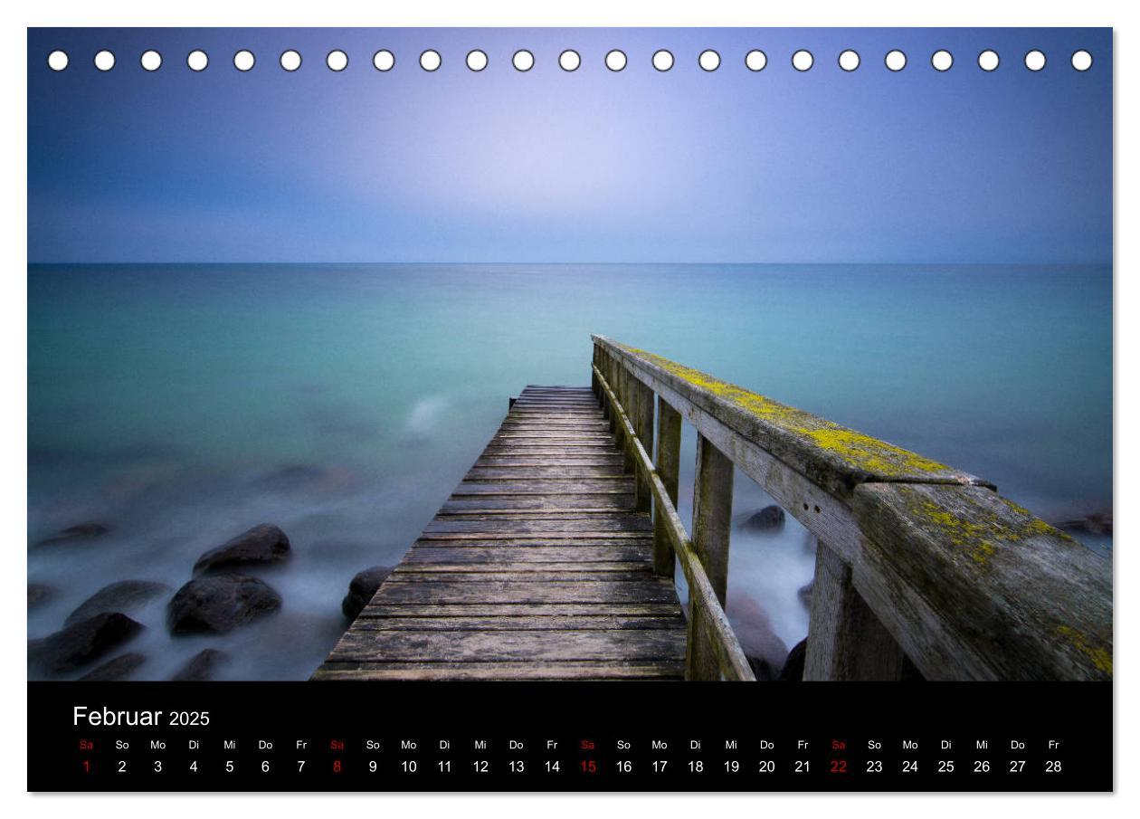 Bild: 9783435390106 | Ostholsteins Ostseeküste (Tischkalender 2025 DIN A5 quer), CALVENDO...