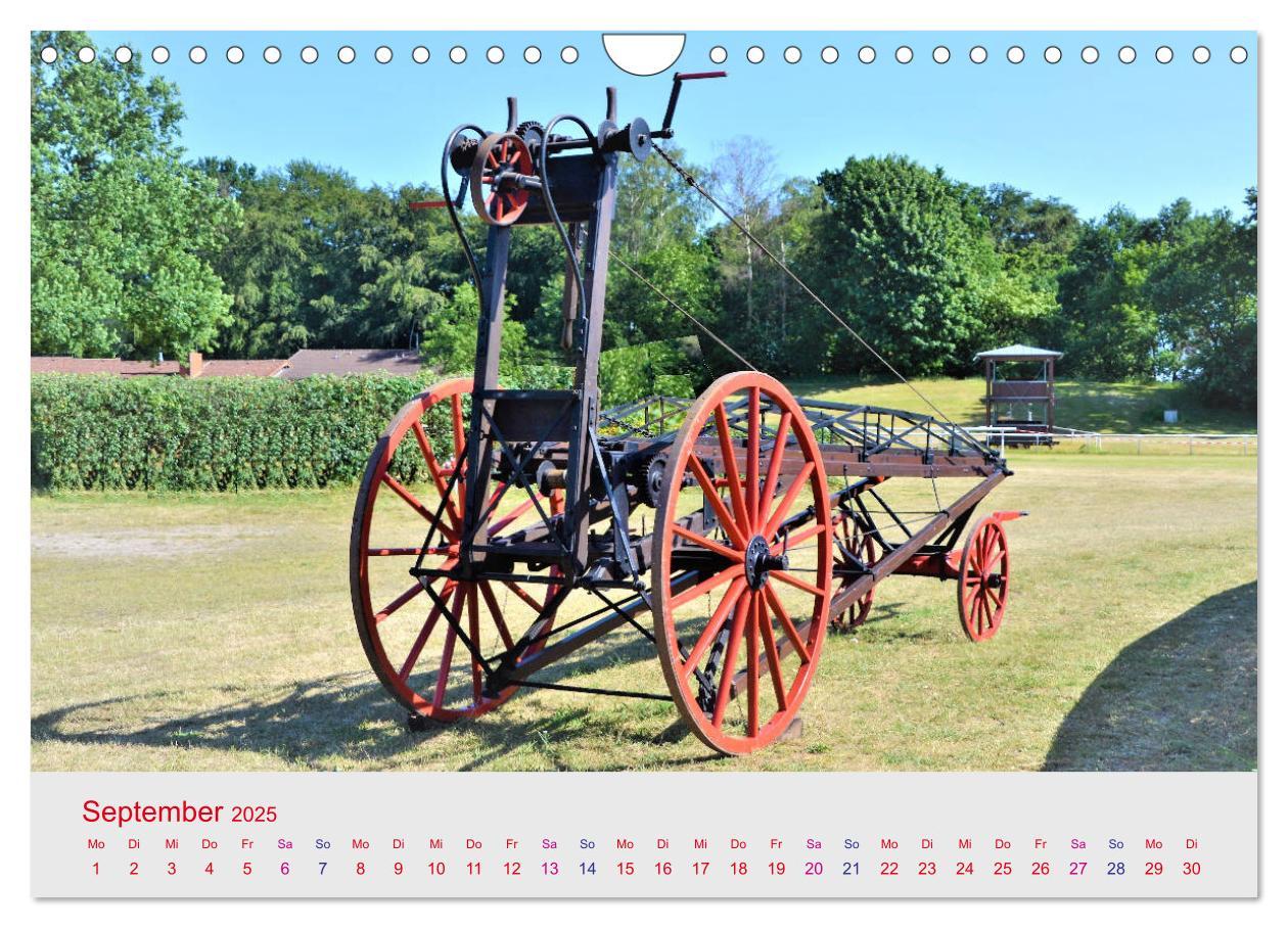 Bild: 9783435213535 | Oldtimer-FEUERWEHR (Wandkalender 2025 DIN A4 quer), CALVENDO...