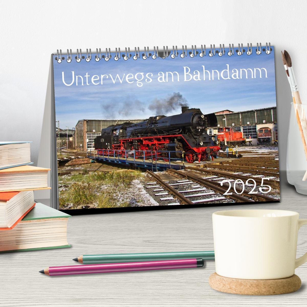 Bild: 9783435766284 | Unterwegs am Bahndamm (Tischkalender 2025 DIN A5 quer), CALVENDO...