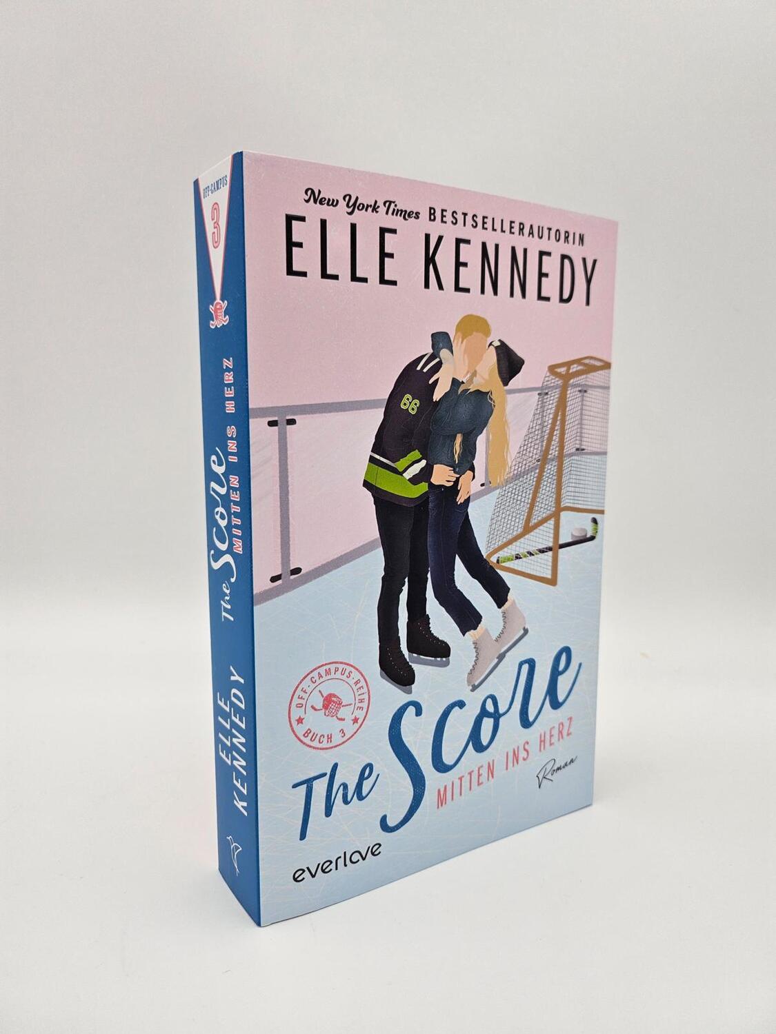 Bild: 9783492066136 | The Score - Mitten ins Herz | Elle Kennedy | Taschenbuch | Off-Campus