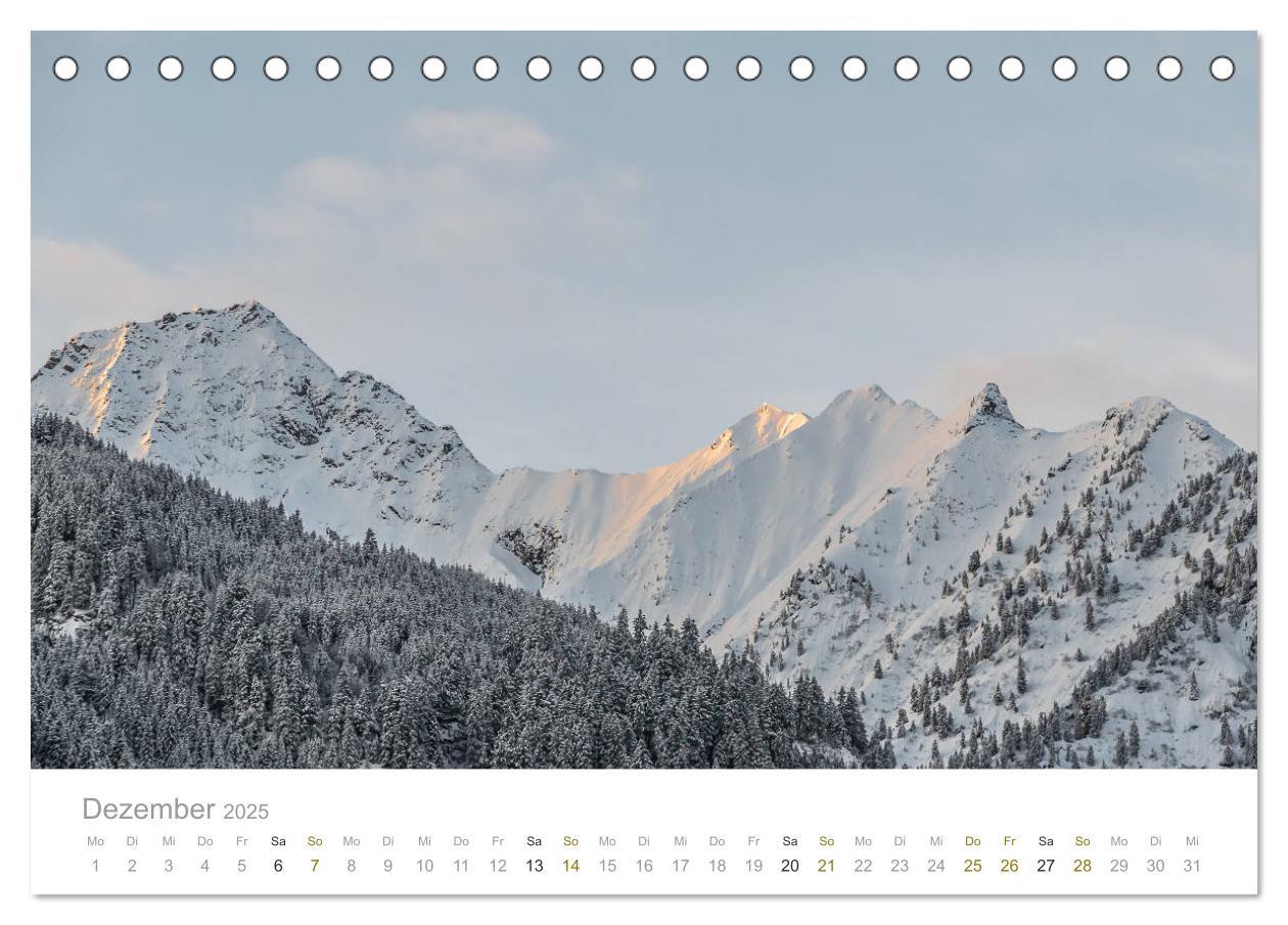 Bild: 9783435157112 | Berge - Die Schönheit der Alpen (Tischkalender 2025 DIN A5 quer),...