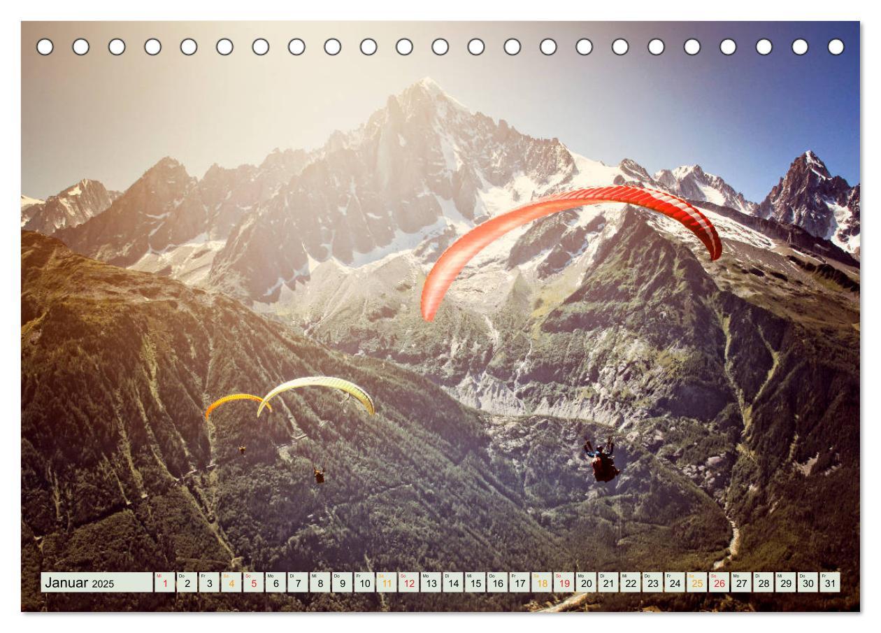 Bild: 9783435240760 | Paragliding - Mut zum Abenteuer (Tischkalender 2025 DIN A5 quer),...