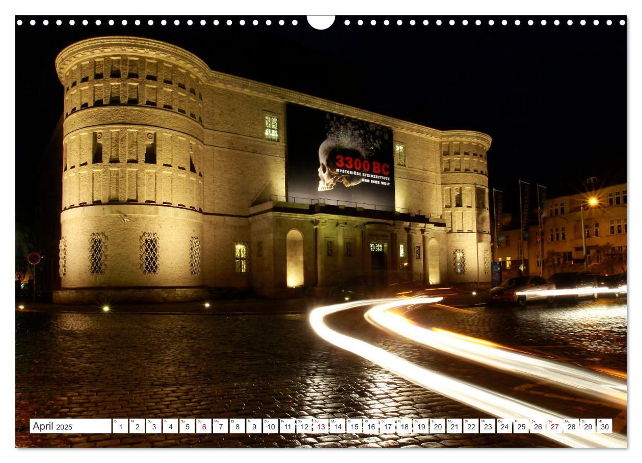 Bild: 9783435076680 | HALLE SAALE BEI NACHT (Wandkalender 2025 DIN A3 quer), CALVENDO...