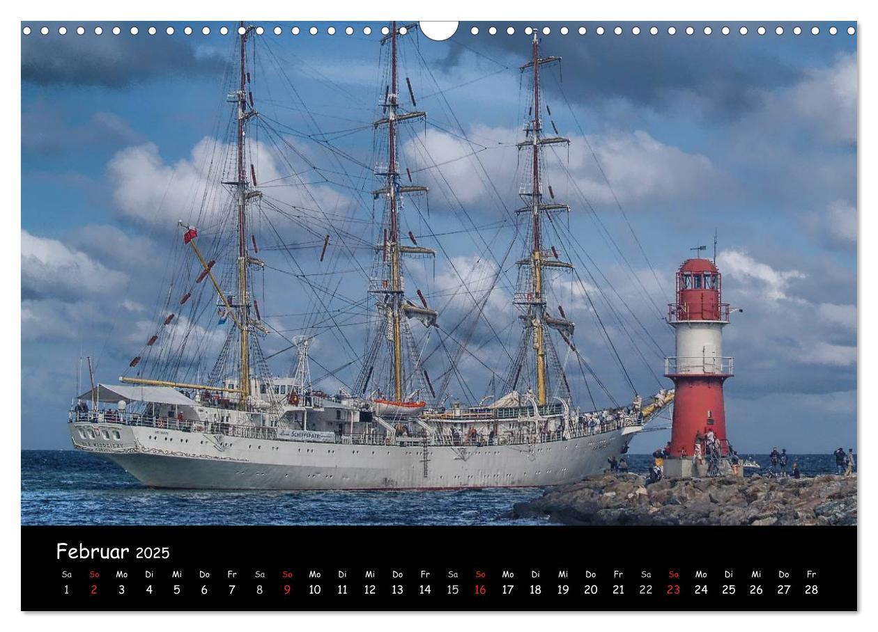 Bild: 9783435766505 | Windjammer vor Warnemünde (Wandkalender 2025 DIN A3 quer), CALVENDO...