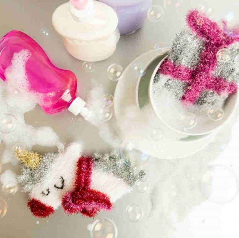 Bild: 9783960160793 | Creative Bubble MAGICAL X-MAS | Festliche Weihnachtsdeko häkeln | KG