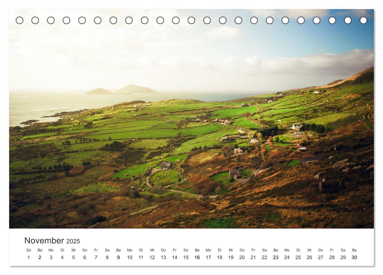 Bild: 9783435071944 | Abenteuerinsel Irland (Tischkalender 2025 DIN A5 quer), CALVENDO...