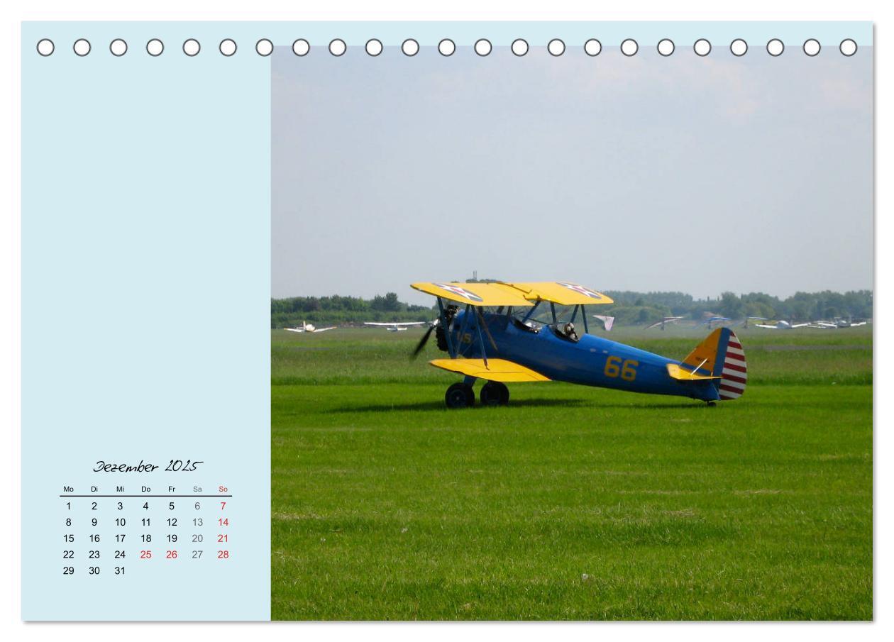 Bild: 9783435233656 | Sportliche Kunstflieger (Tischkalender 2025 DIN A5 quer), CALVENDO...