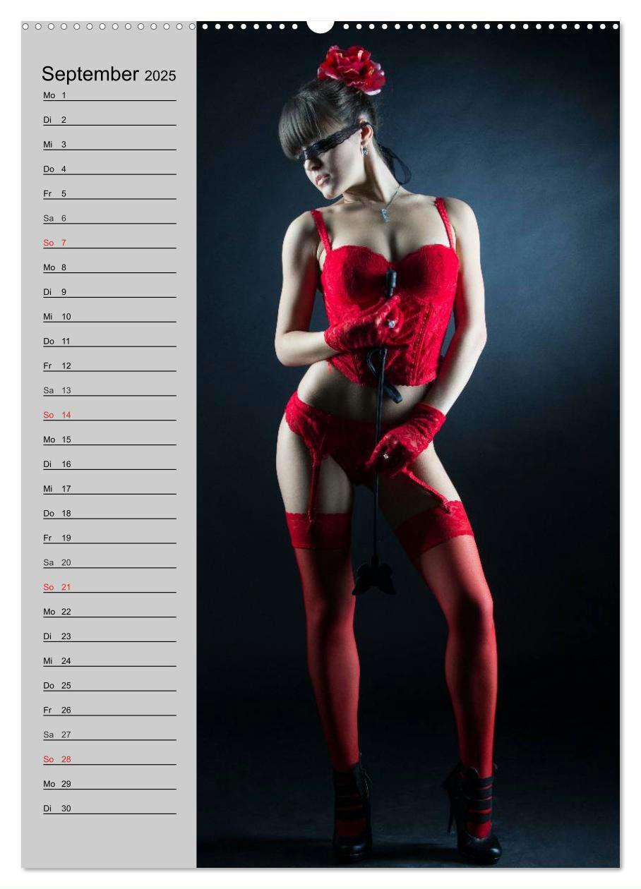 Bild: 9783457021118 | Erotik. Dessous-Träume (Wandkalender 2025 DIN A2 hoch), CALVENDO...