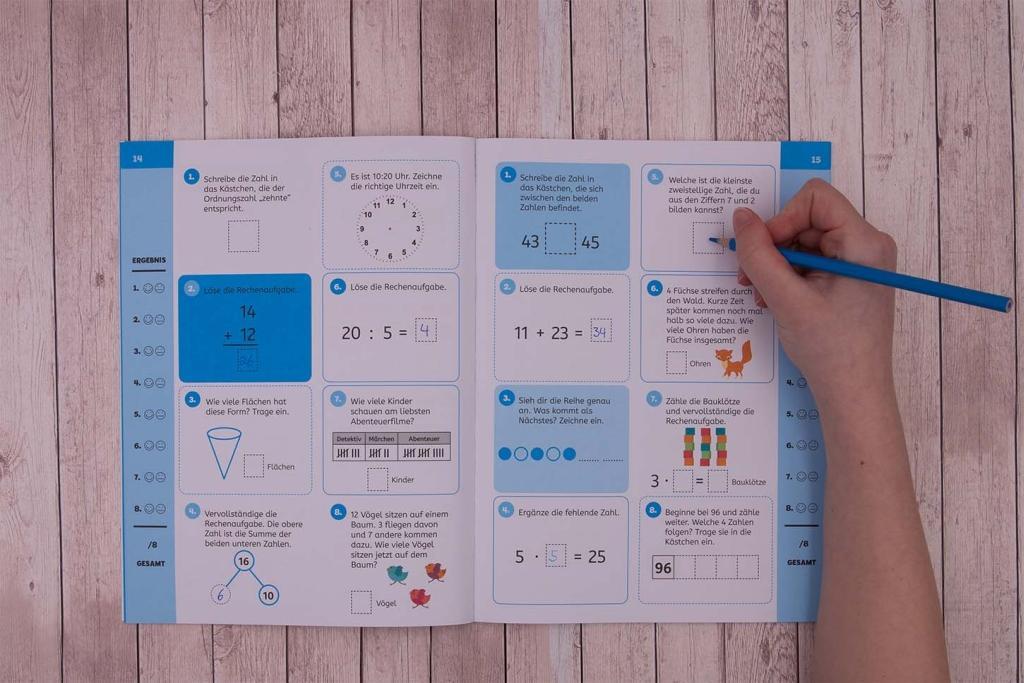 Bild: 9783743213029 | Check dein Wissen! - Mathe 2. Klasse | Loewe Lernen und Rätseln | Buch