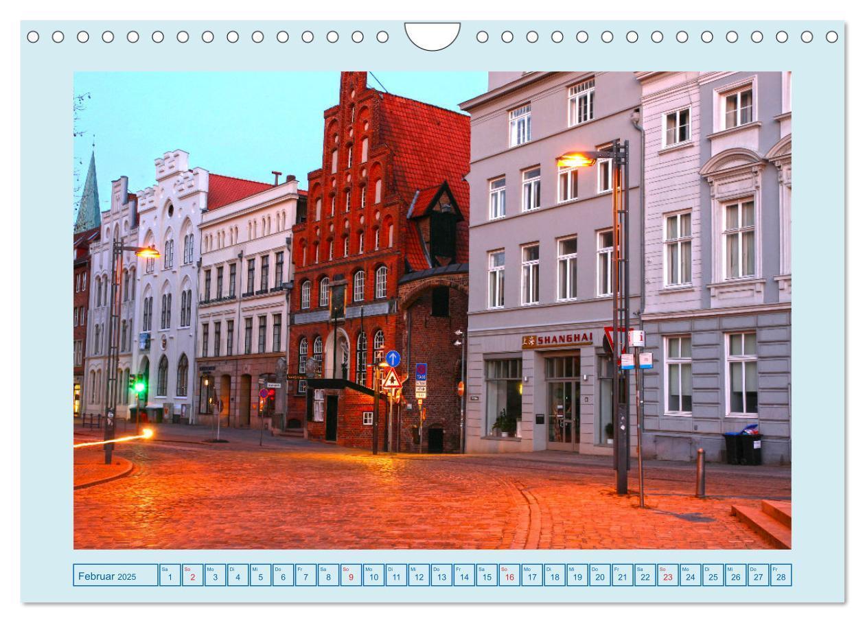 Bild: 9783435067213 | Lübeck Backsteingotik an der Trave (Wandkalender 2025 DIN A4 quer),...