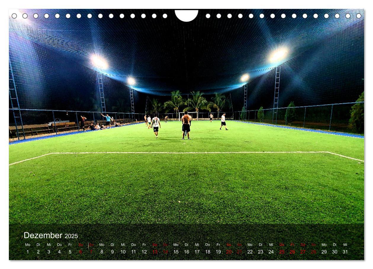 Bild: 9783383934742 | Fußball - pure Leidenschaft (Wandkalender 2025 DIN A4 quer),...