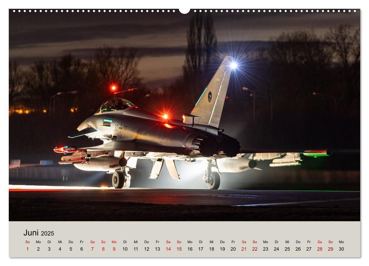 Bild: 9783435177653 | Kampfjet Eurofighter Typhoon (Wandkalender 2025 DIN A2 quer),...