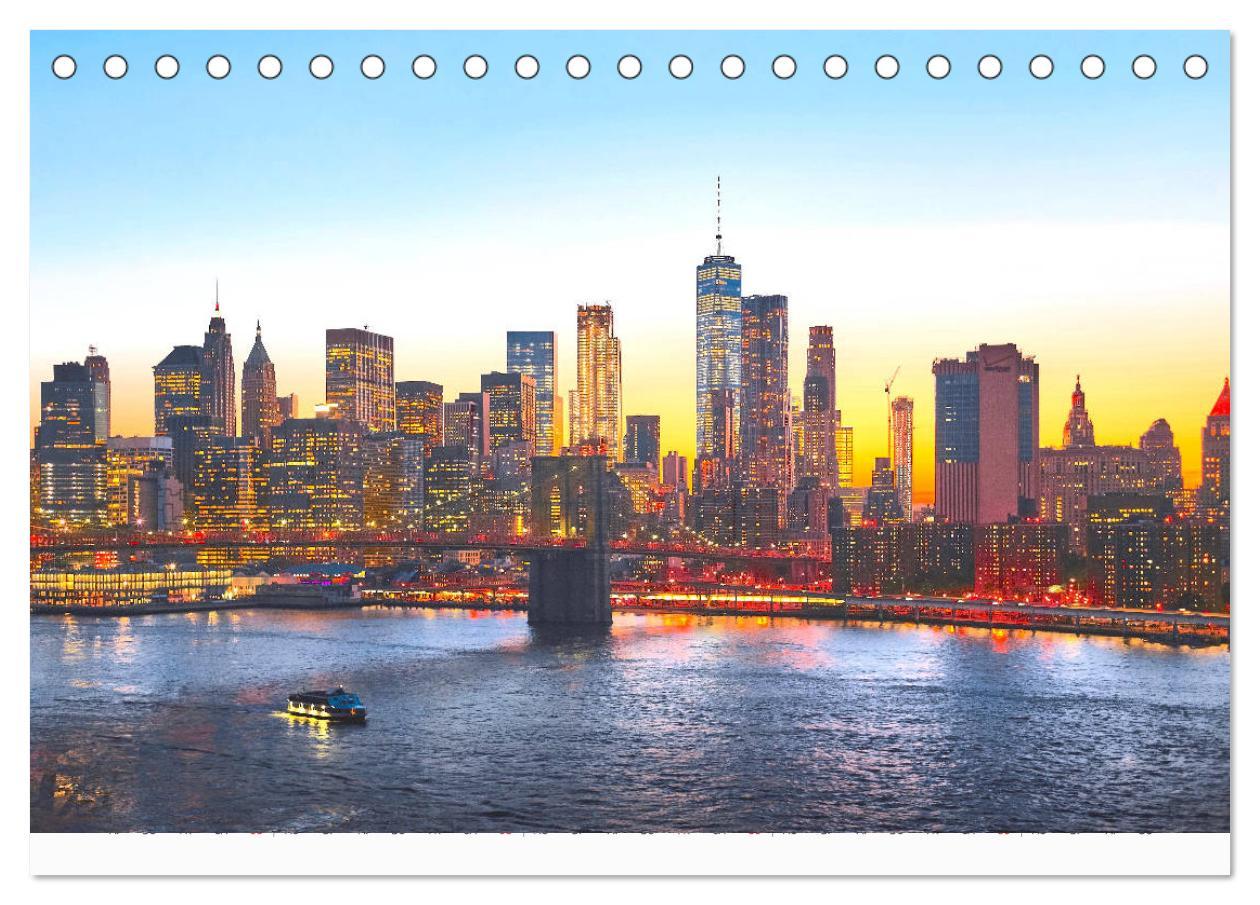 Bild: 9783435274055 | Traumstadt New York (Tischkalender 2025 DIN A5 quer), CALVENDO...