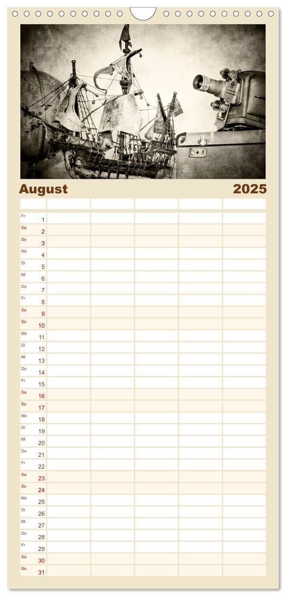 Bild: 9783457123362 | Familienplaner 2025 - Retro mit 5 Spalten (Wandkalender, 21 x 45...