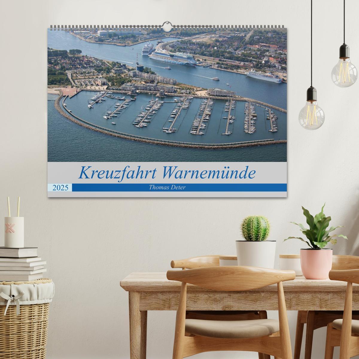 Bild: 9783435592470 | Kreuzfahrt Warnemünde (Wandkalender 2025 DIN A2 quer), CALVENDO...