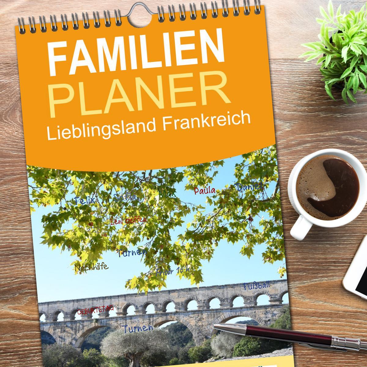 Bild: 9783457100424 | Familienplaner 2025 - Lieblingsland Frankreich mit 5 Spalten...