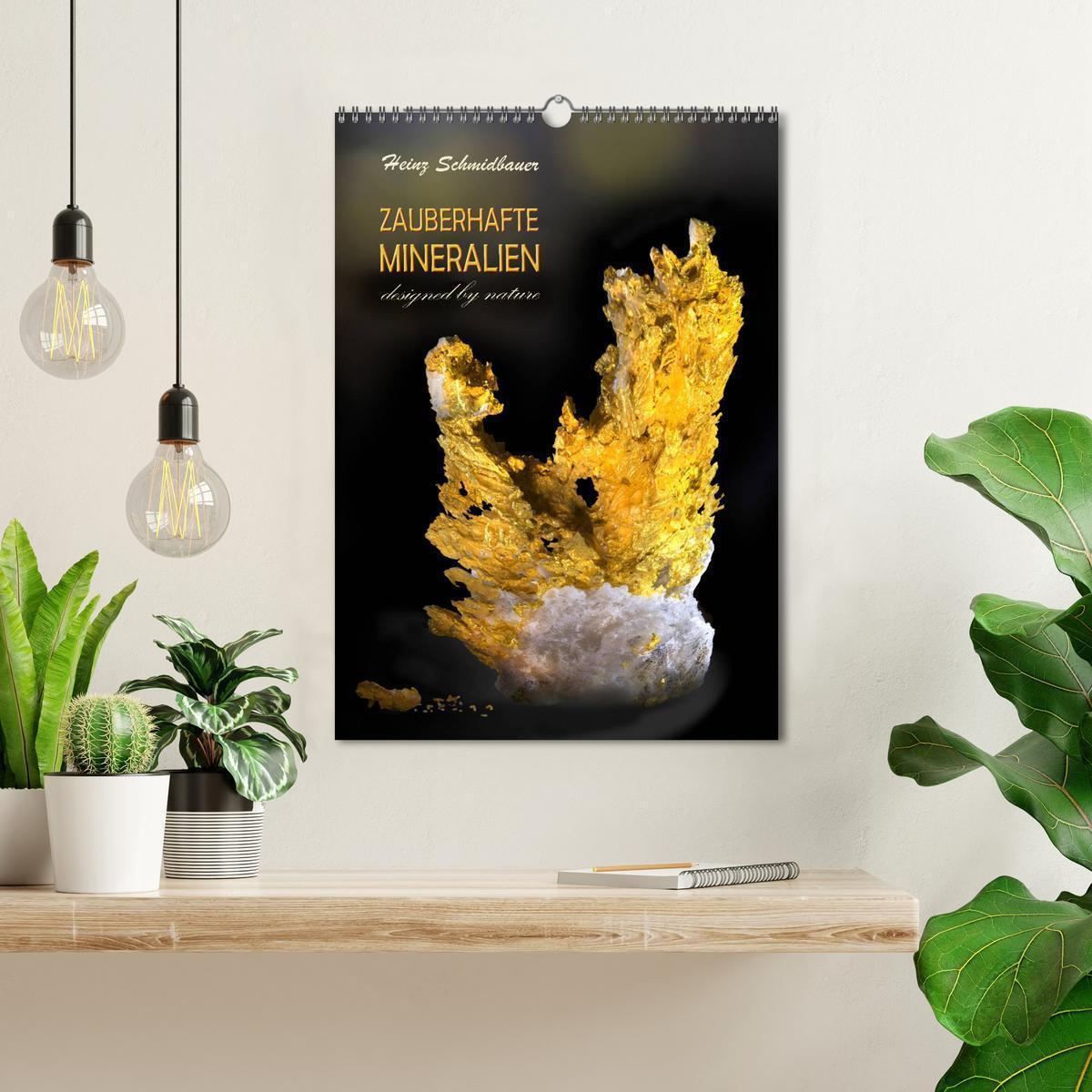 Bild: 9783435960675 | ZAUBERHAFTE MINERALIEN designed by nature (Wandkalender 2025 DIN A3...