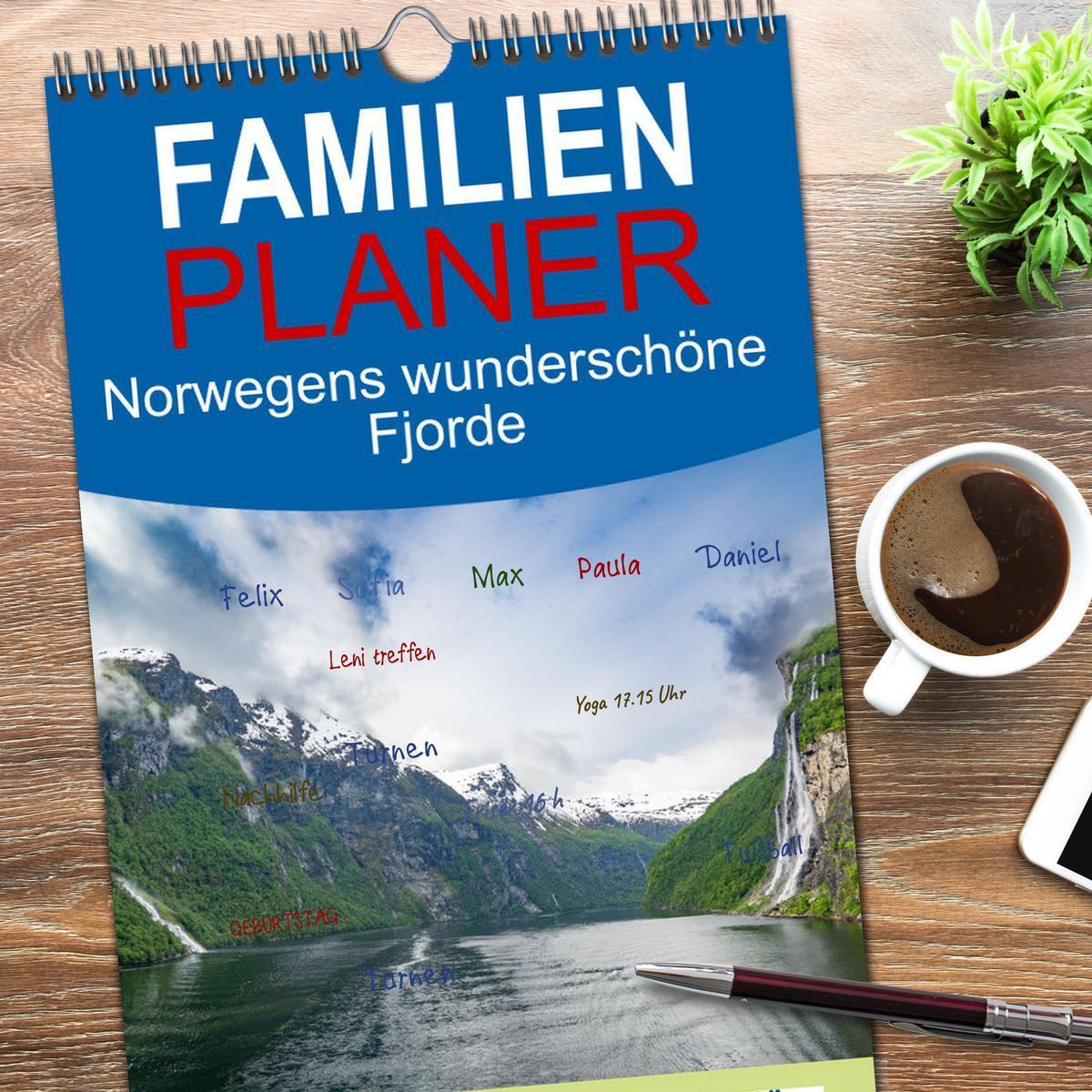 Bild: 9783457097205 | Familienplaner 2025 - Norwegens wunderschöne Fjorde mit 5 Spalten...