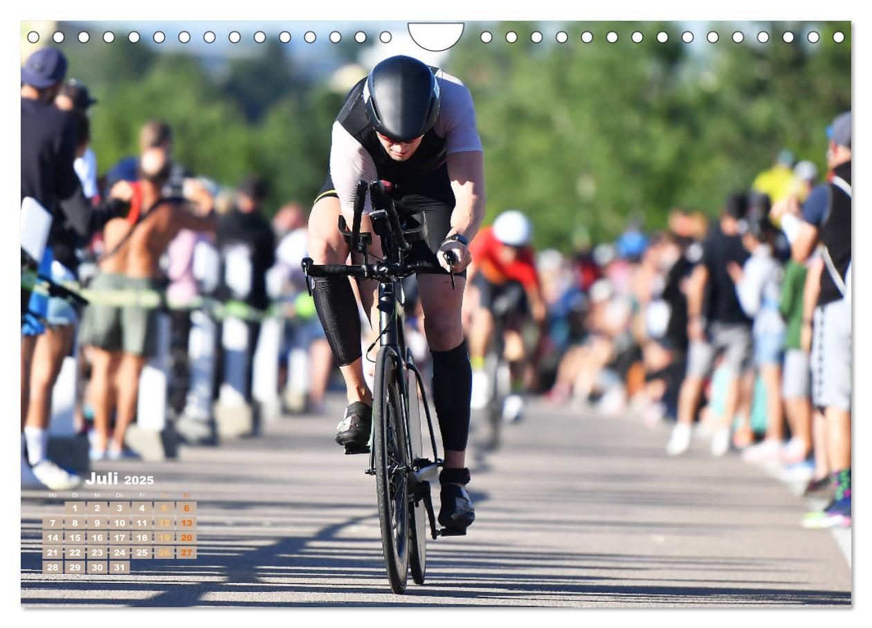 Bild: 9783383866777 | Triathlon: Mit Leidenschaft zur persönlichen Bestzeit (Wandkalender...