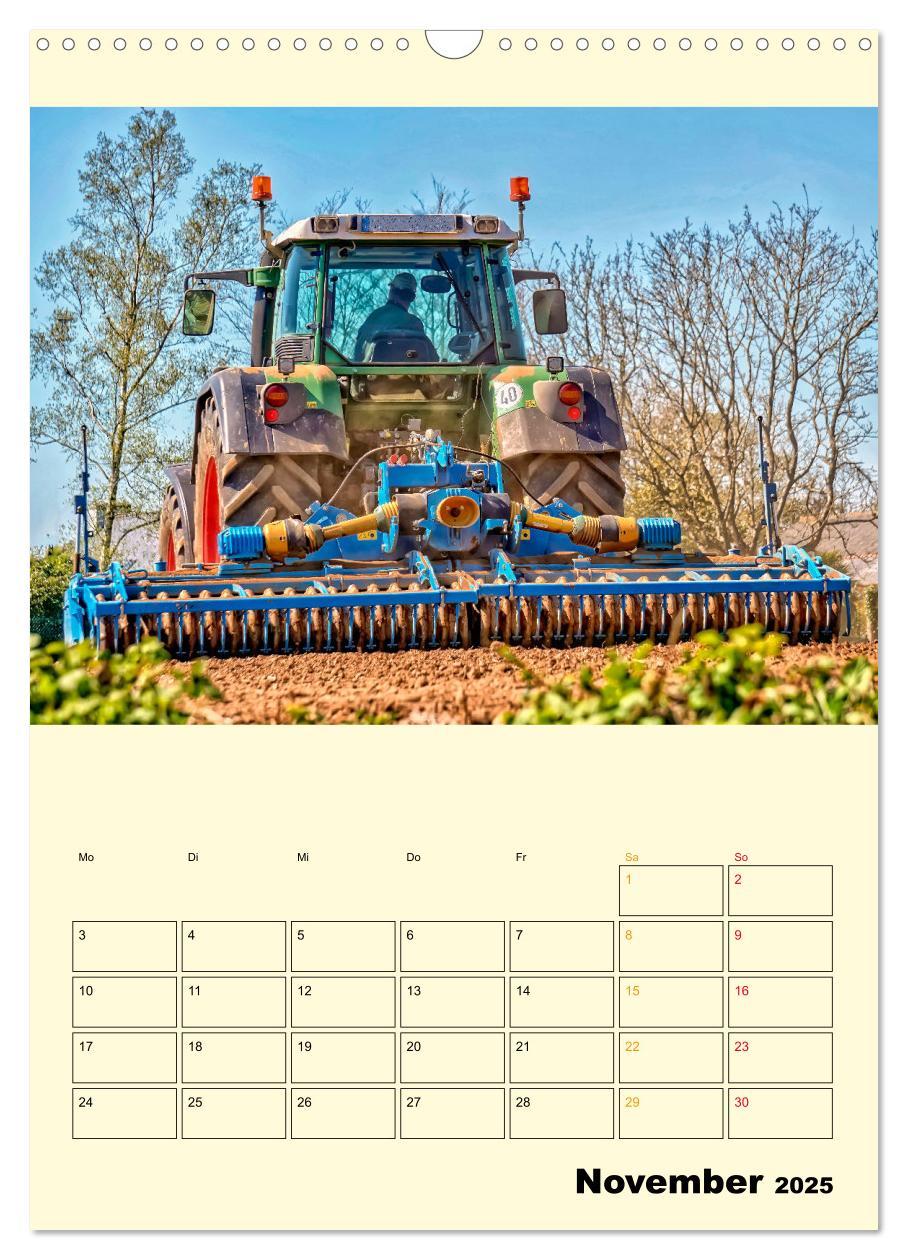 Bild: 9783435903481 | Traktor Giganten (Wandkalender 2025 DIN A3 hoch), CALVENDO...