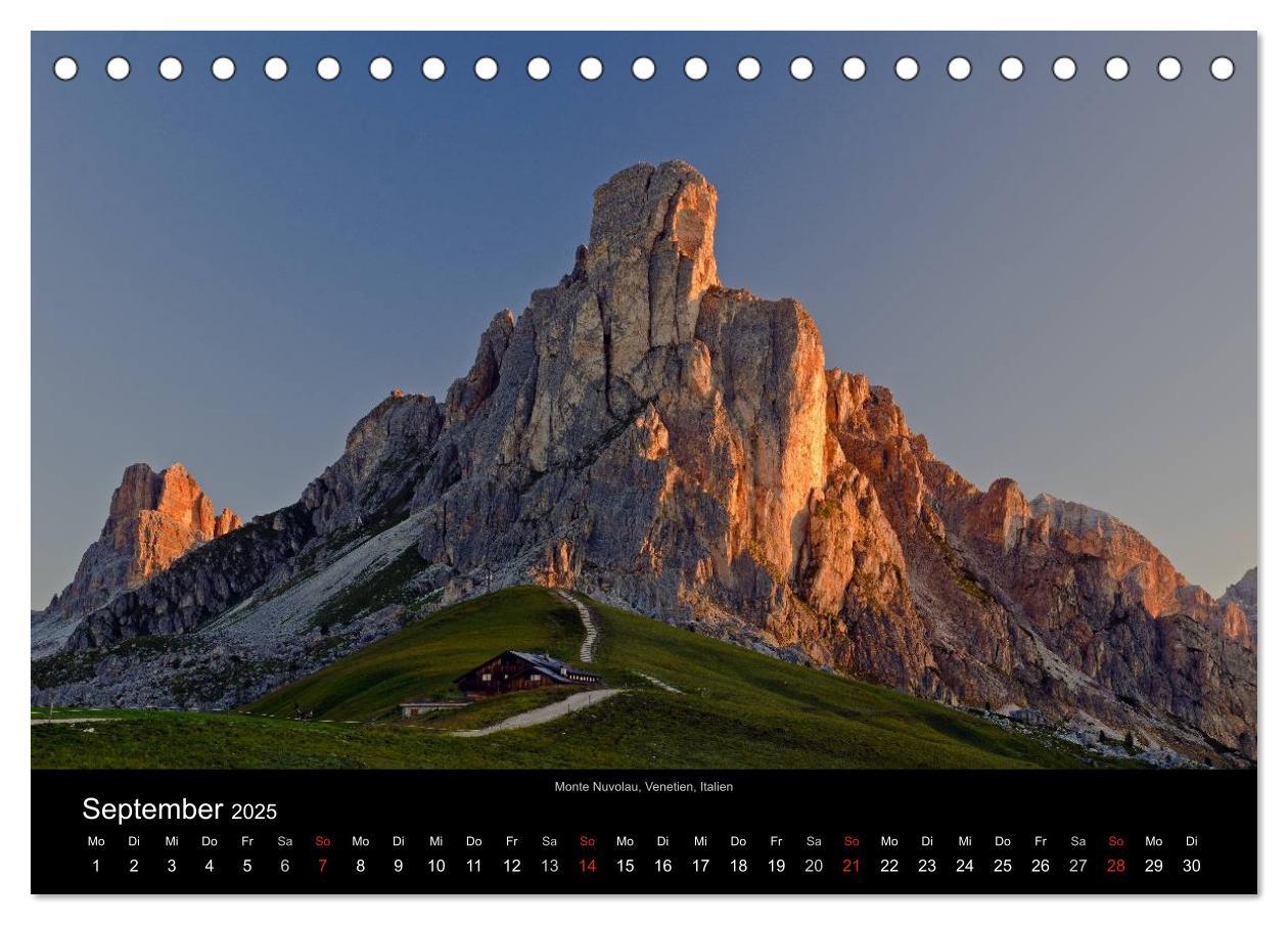 Bild: 9783435648689 | Alpen (Tischkalender 2025 DIN A5 quer), CALVENDO Monatskalender | 2025