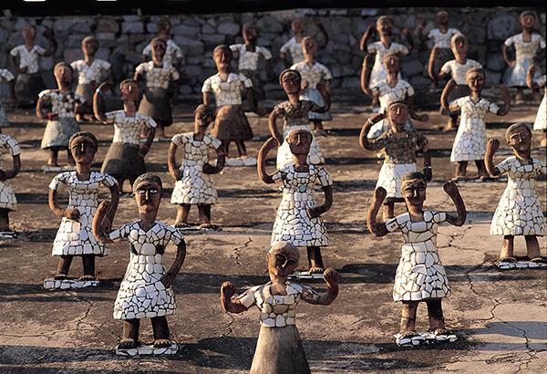 Bild: 9783772528866 | Der Wundergarten | Nek Chand baut sein geheimes Reich | Rosenstock