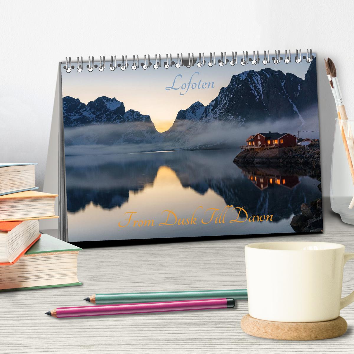 Bild: 9783435280025 | Lofoten - From Dusk Till Dawn (Tischkalender 2025 DIN A5 quer),...