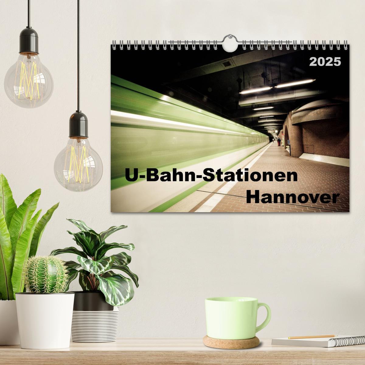 Bild: 9783435737376 | U-Bahn-Stationen Hannover (Wandkalender 2025 DIN A4 quer), CALVENDO...