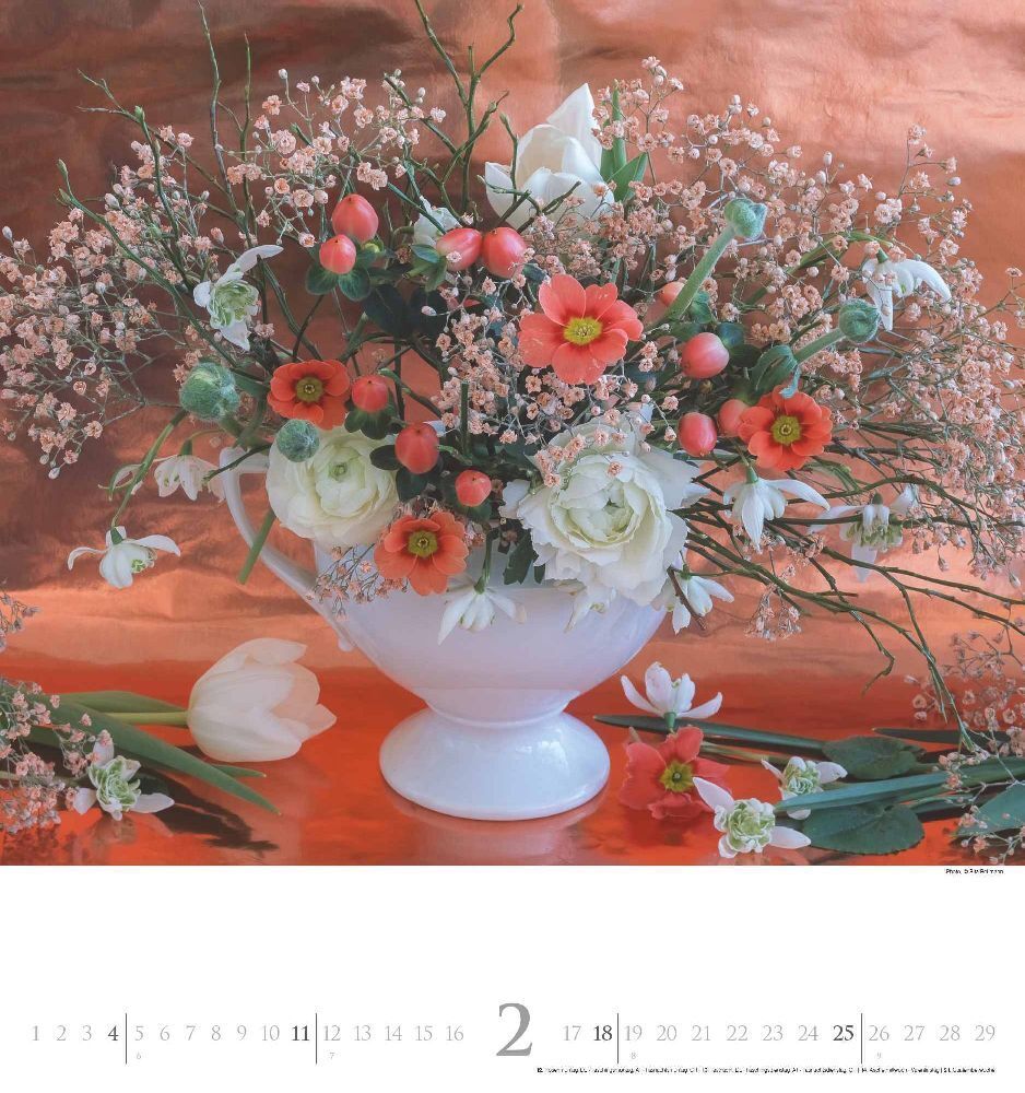 Bild: 4002725986641 | Bouquets 2024 - Foto-Kalender - Wand-Kalender - 45x48 -...