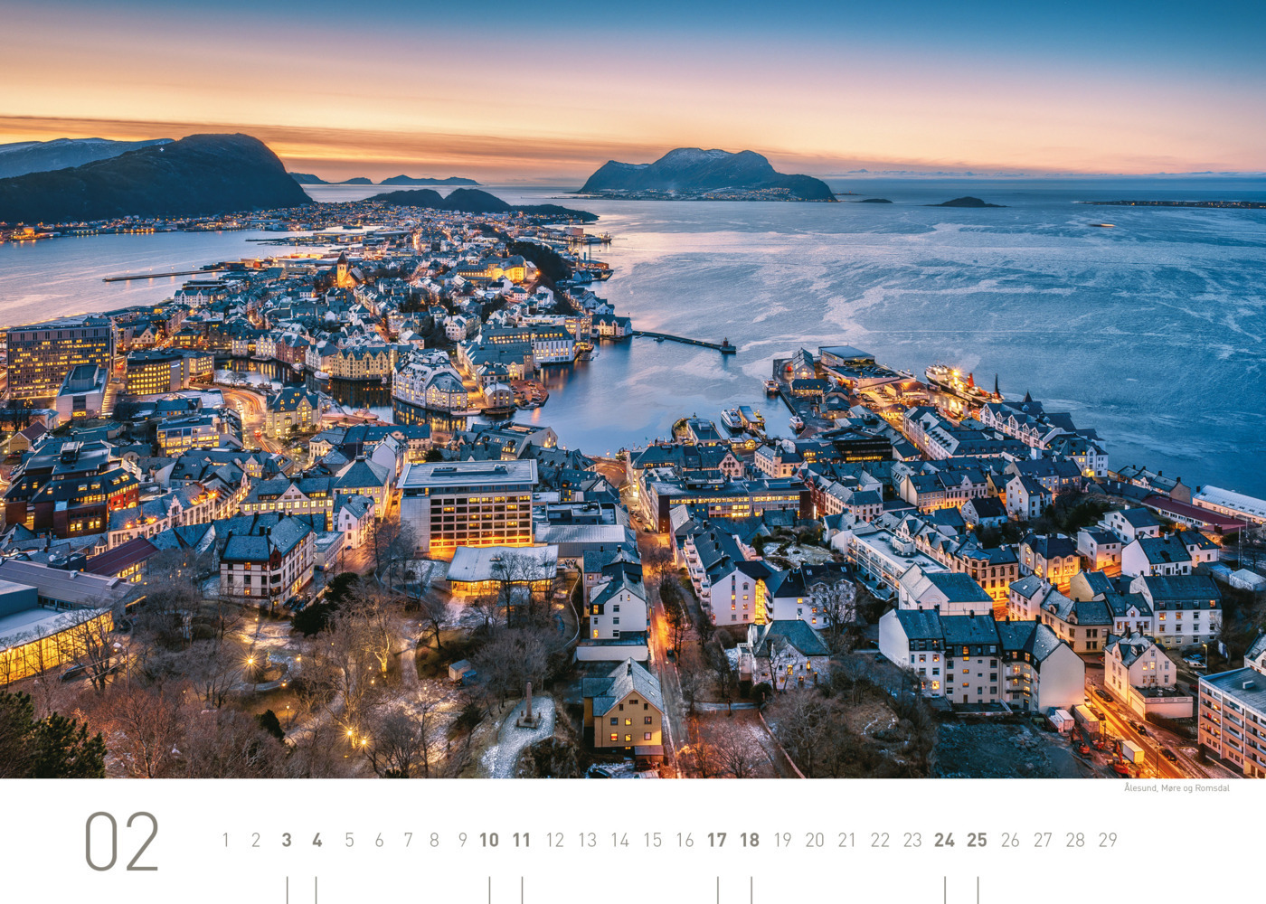 Bild: 9783968553696 | 360° Norwegen Exklusivkalender 2024 | Petra Zwerger-Schoner (u. a.)