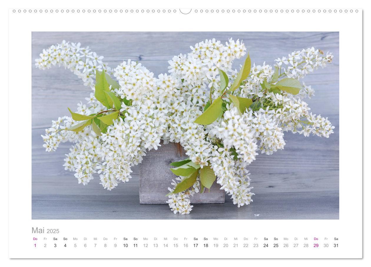 Bild: 9783435458035 | Blumen zart und schön (Wandkalender 2025 DIN A2 quer), CALVENDO...