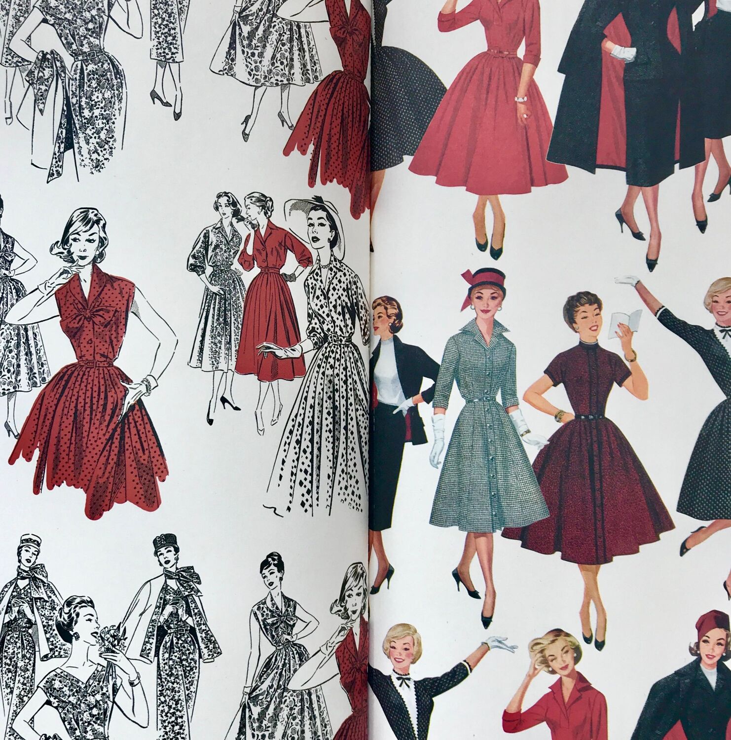 Bild: 9789460091070 | 1950s Fashion | Gift &amp; Creative Paper Book Vol. 94 | Pepin Van Roojen