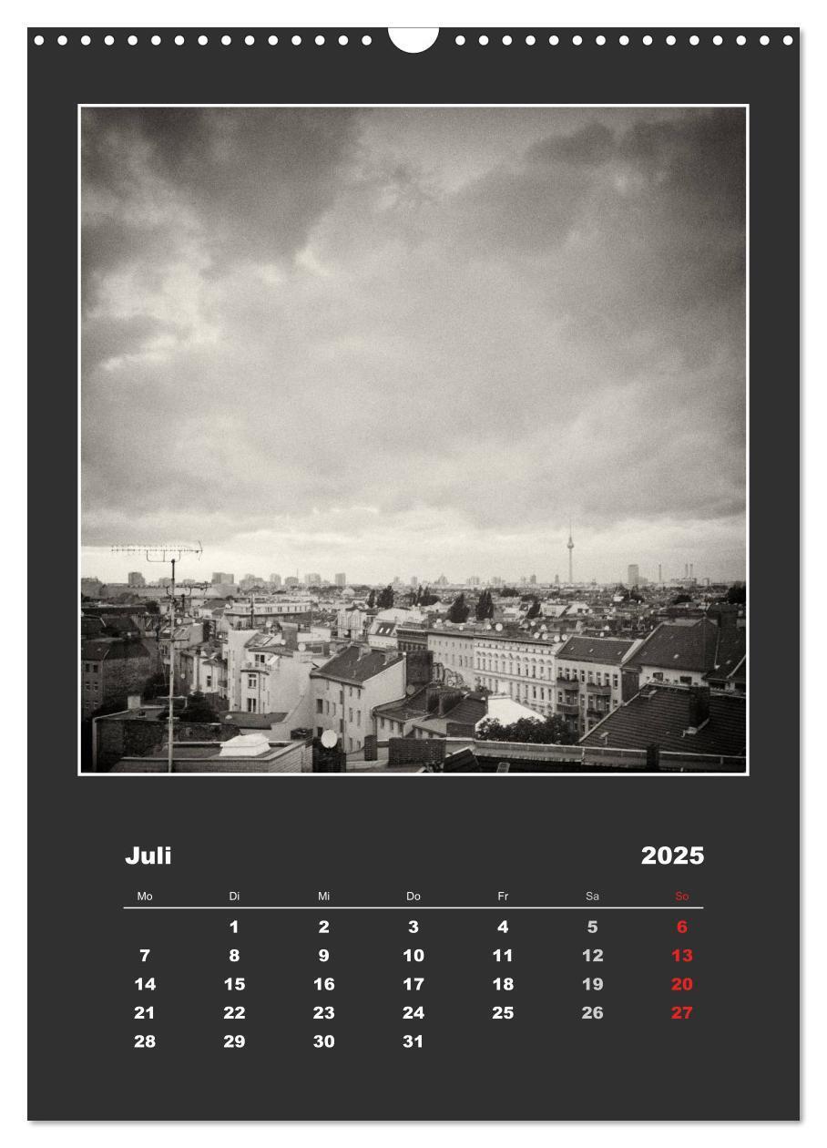 Bild: 9783457078525 | Berlin - Portrait einer Stadt (Wandkalender 2025 DIN A3 hoch),...