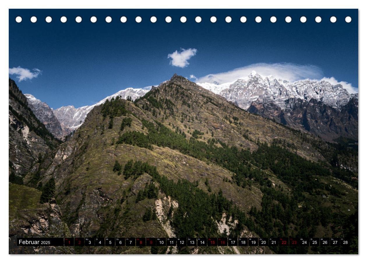 Bild: 9783383836428 | Nepal Tsum Valley - Tal des Glücks (Tischkalender 2025 DIN A5...