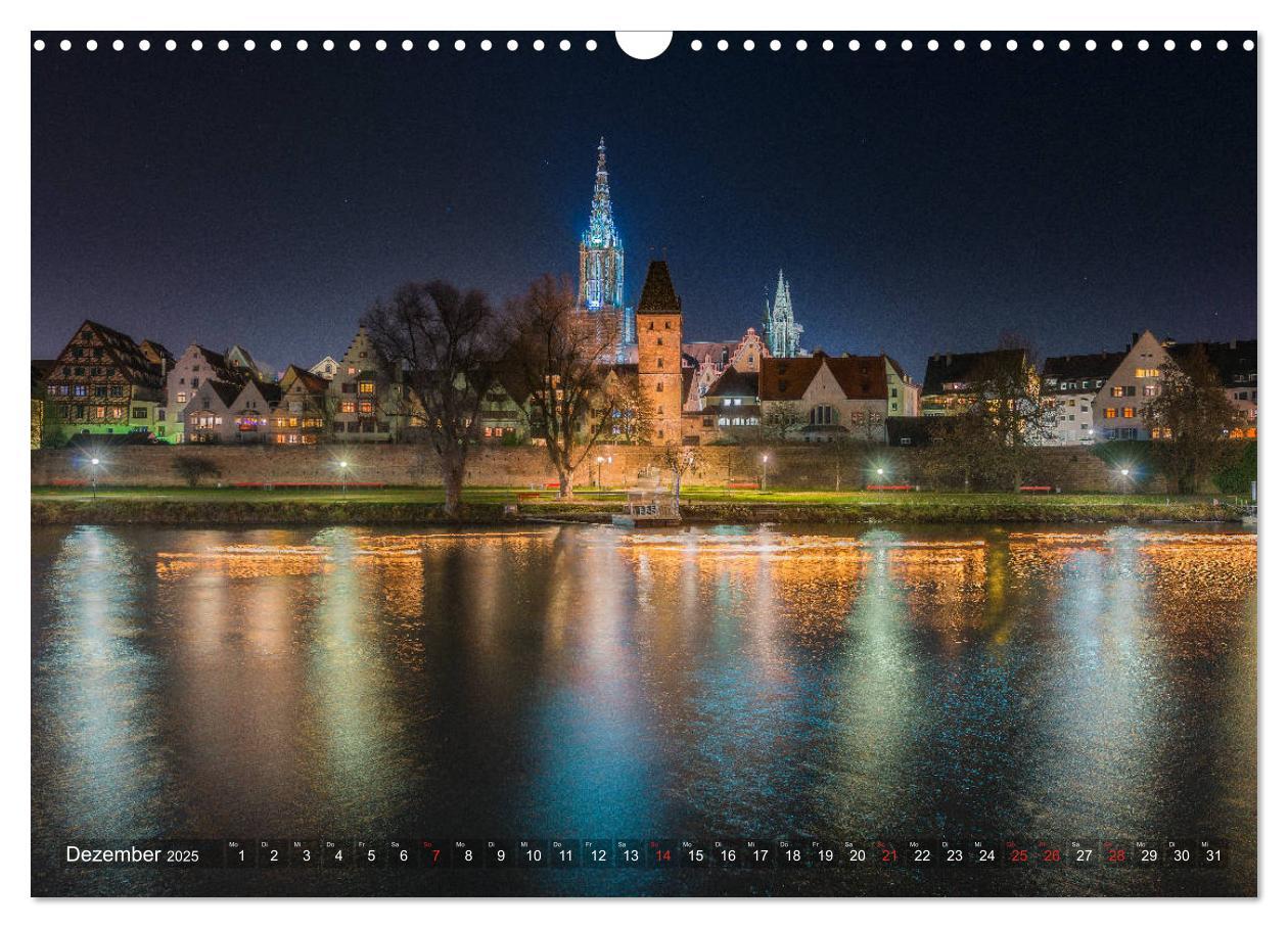 Bild: 9783435286416 | Ulm für Nachtspatzen (Wandkalender 2025 DIN A3 quer), CALVENDO...