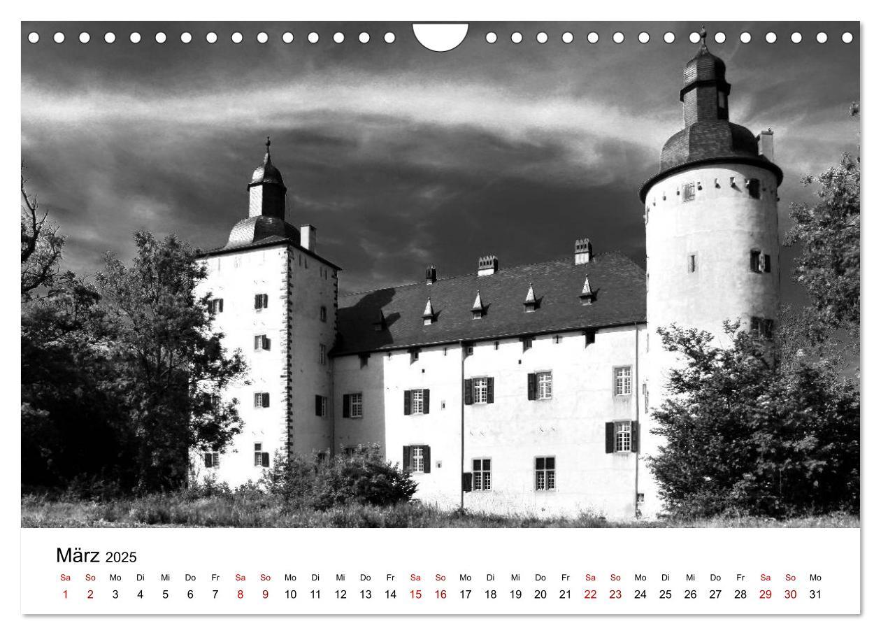 Bild: 9783435386604 | Burgen in schwarzweiß - Wie aus alten Zeiten (Wandkalender 2025 DIN...