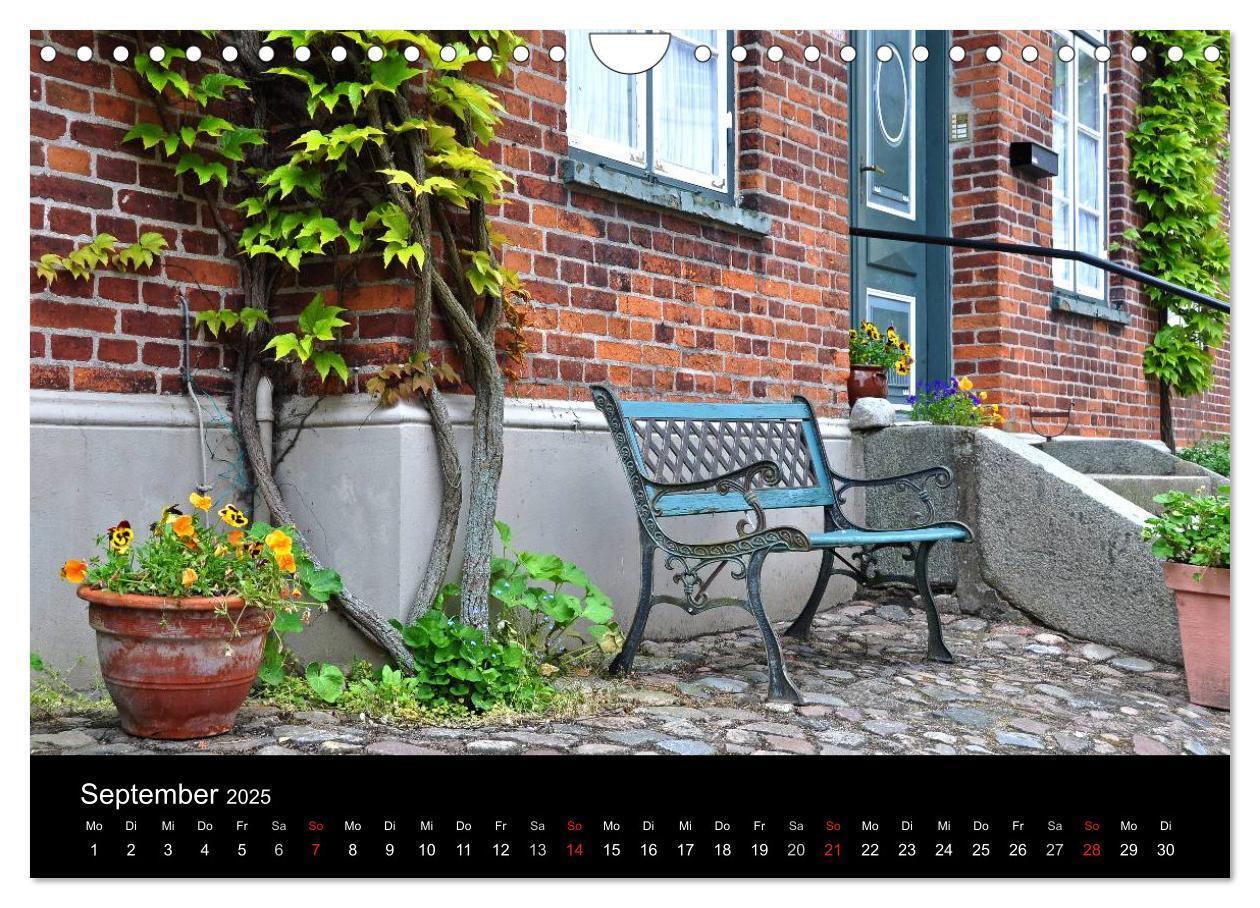 Bild: 9783435769889 | Plön - die Stadt am See (Wandkalender 2025 DIN A4 quer), CALVENDO...