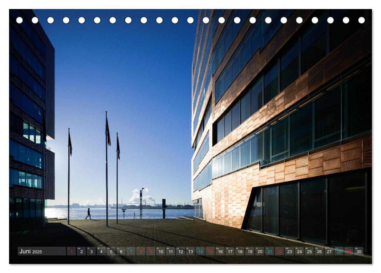 Bild: 9783435043750 | Hamburg Architektur und Stadtlandschaft (Tischkalender 2025 DIN A5...