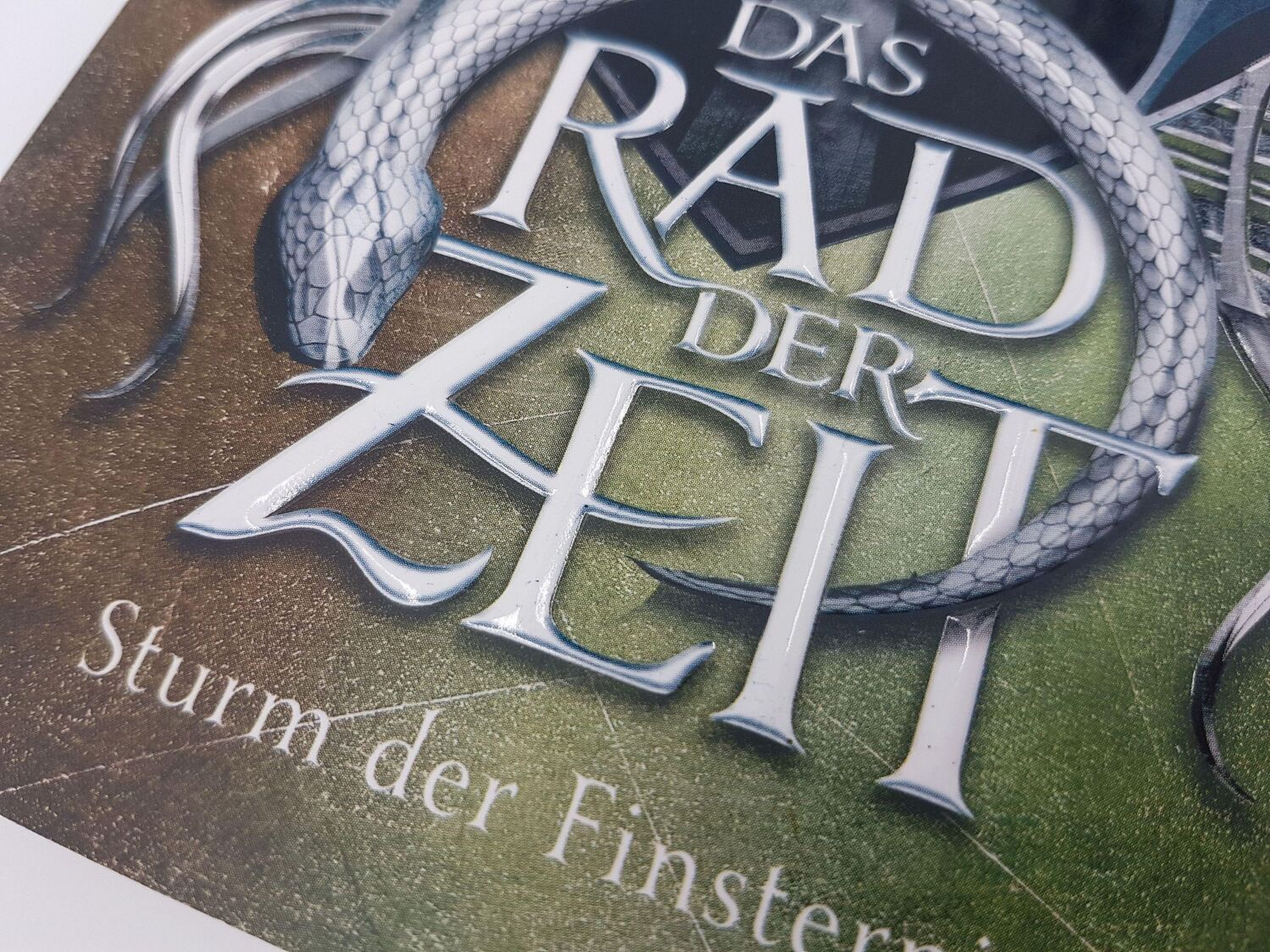 Bild: 9783492707220 | Das Rad der Zeit 12 | Robert Jordan (u. a.) | Taschenbuch | 896 S.