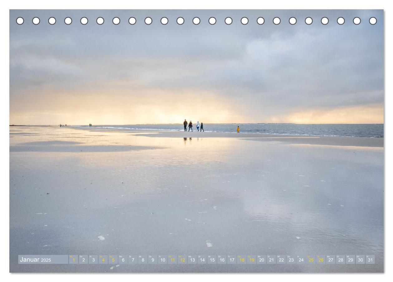 Bild: 9783435072835 | Am Strand von Langeoog (Tischkalender 2025 DIN A5 quer), CALVENDO...