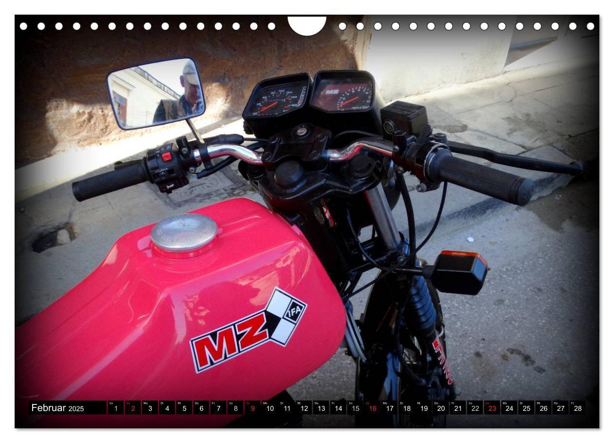 Bild: 9783435485406 | Motorrad-Legenden - MZ (Wandkalender 2025 DIN A4 quer), CALVENDO...