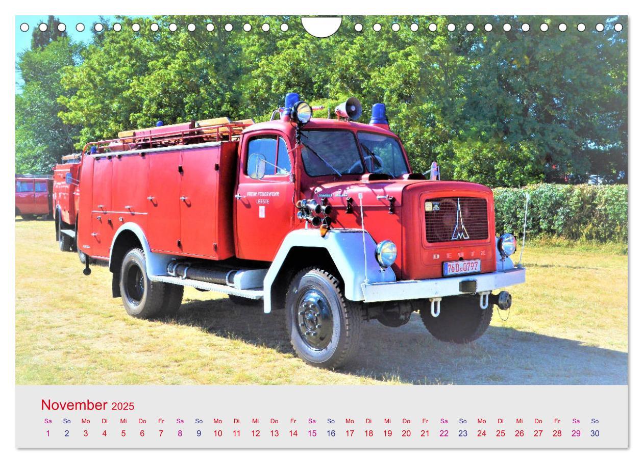 Bild: 9783435213535 | Oldtimer-FEUERWEHR (Wandkalender 2025 DIN A4 quer), CALVENDO...